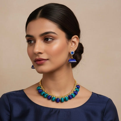 Silk thread multicolour choker set