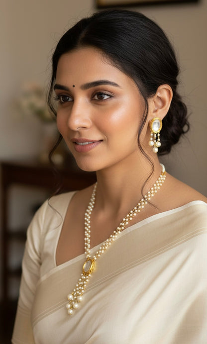 Kundan necklace with Pearl chain