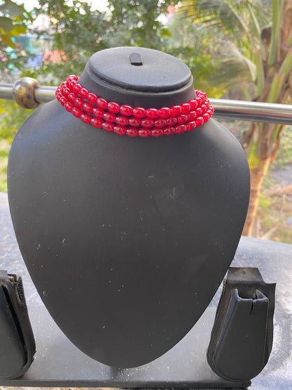 Glass bead choker (red)