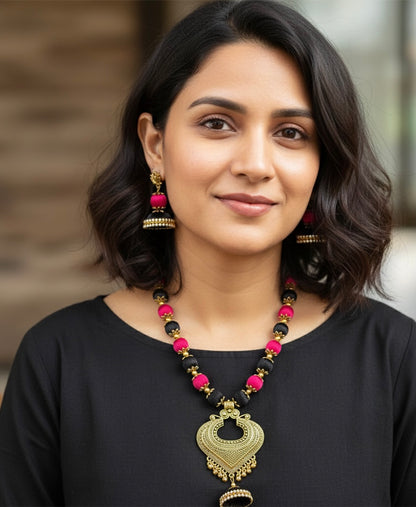 Silk thread heart shaped necklace