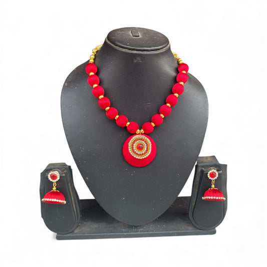 Silk thread single colour necklace red