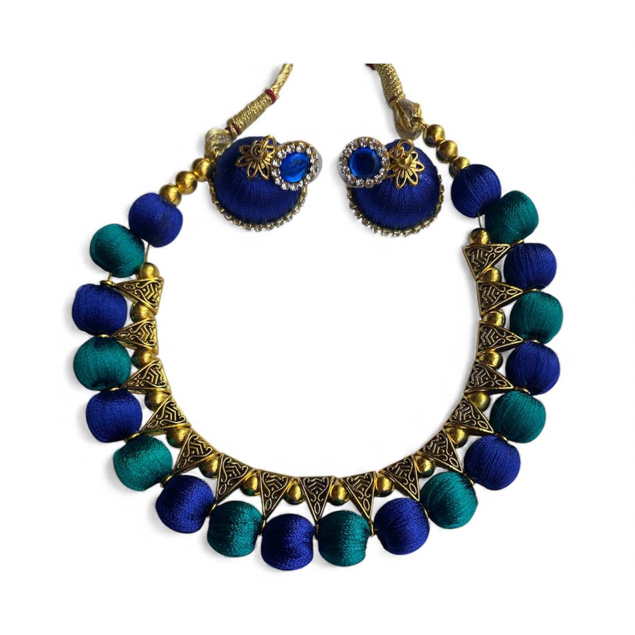 Silk thread multicolour choker set