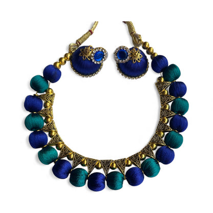 Silk thread multicolour choker set