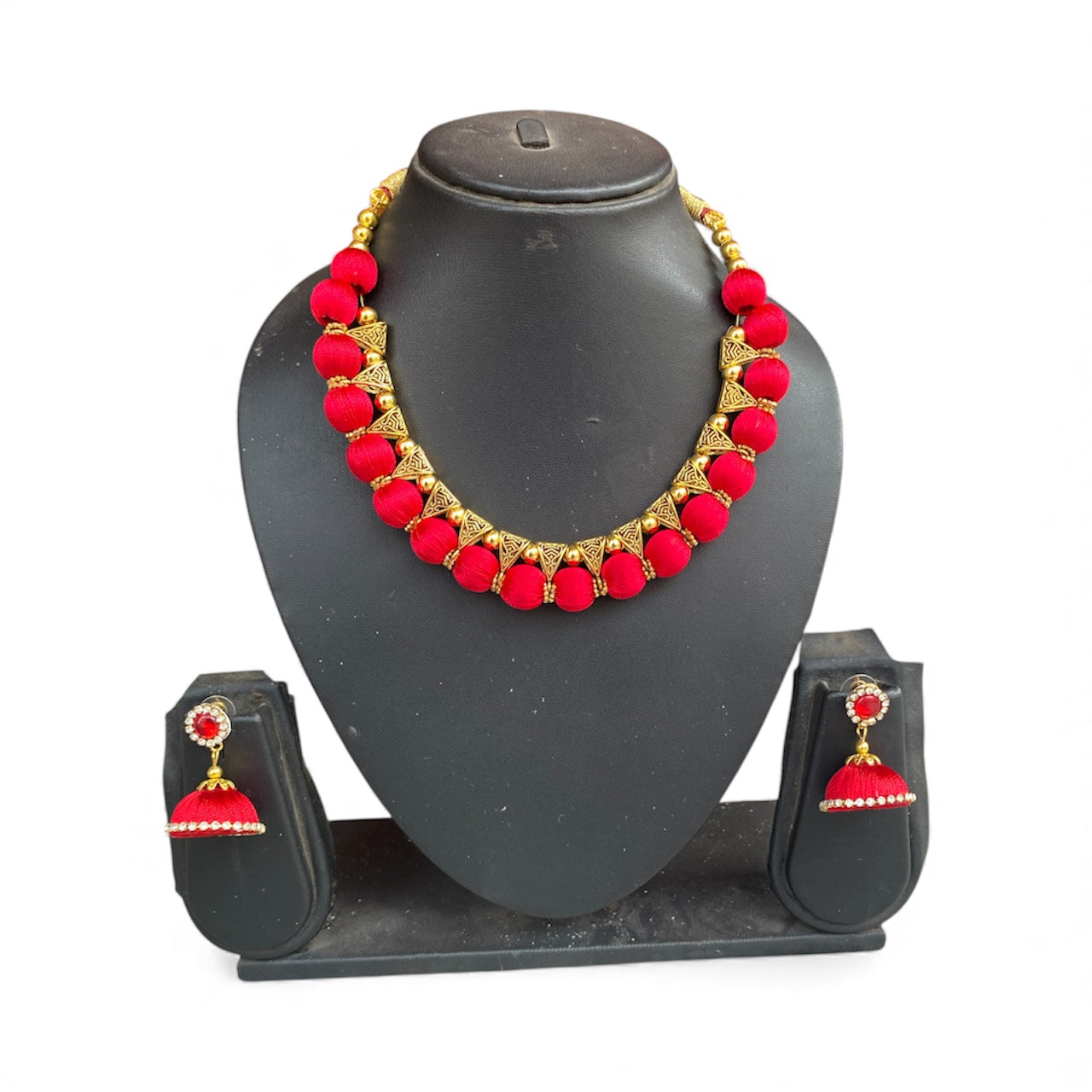 Silk thread choker set