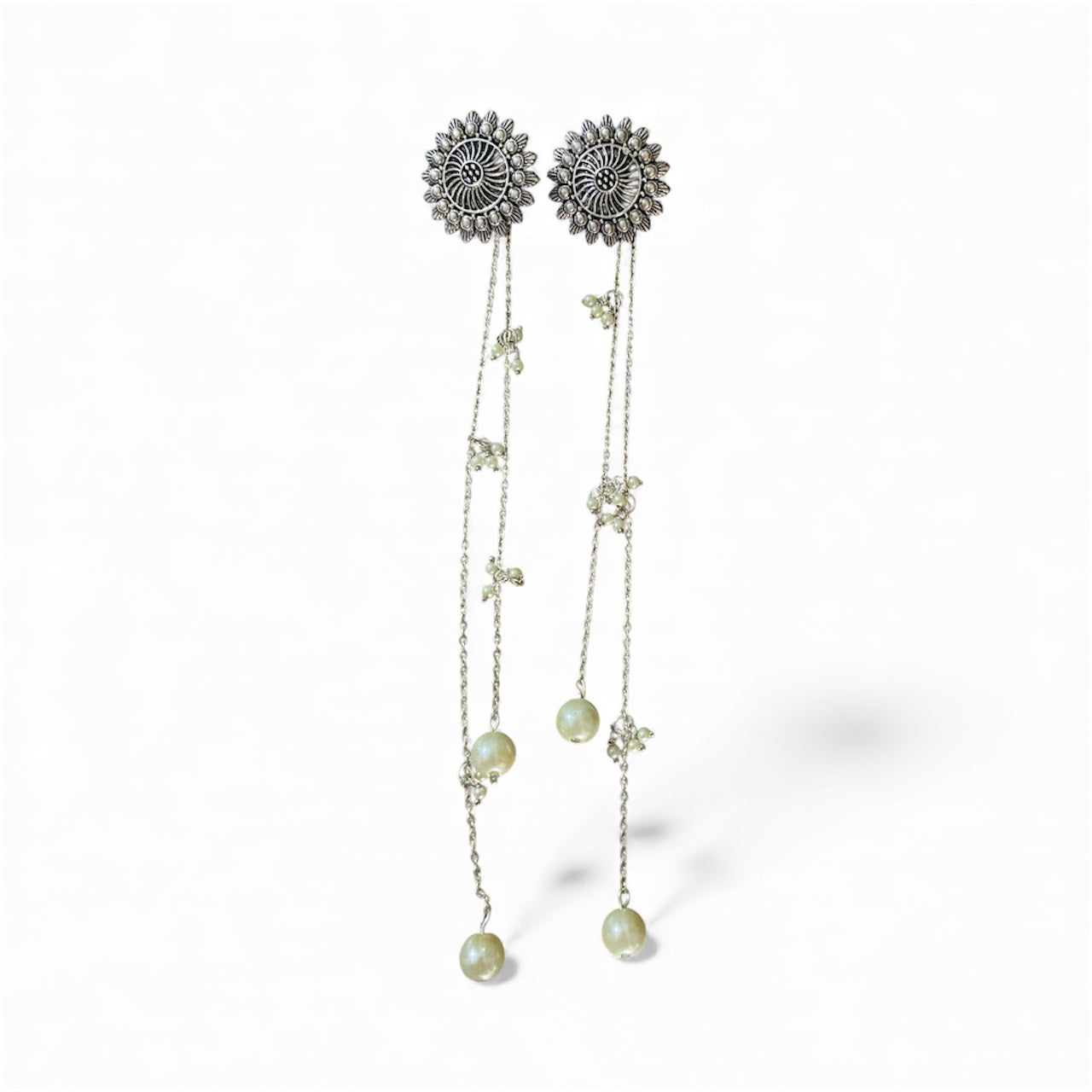 Oxidised chain earring with stud