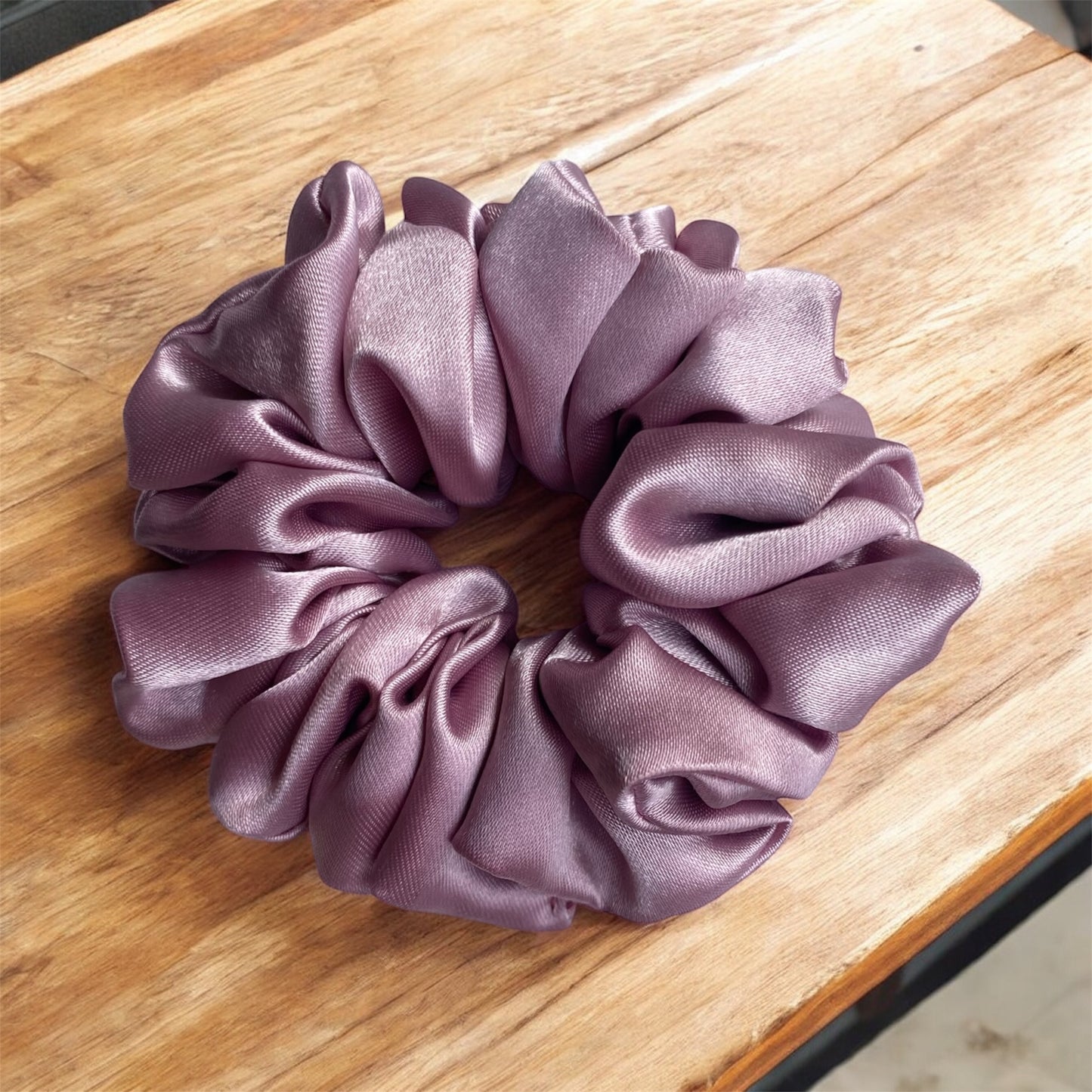 Satin scrunchies pink gray